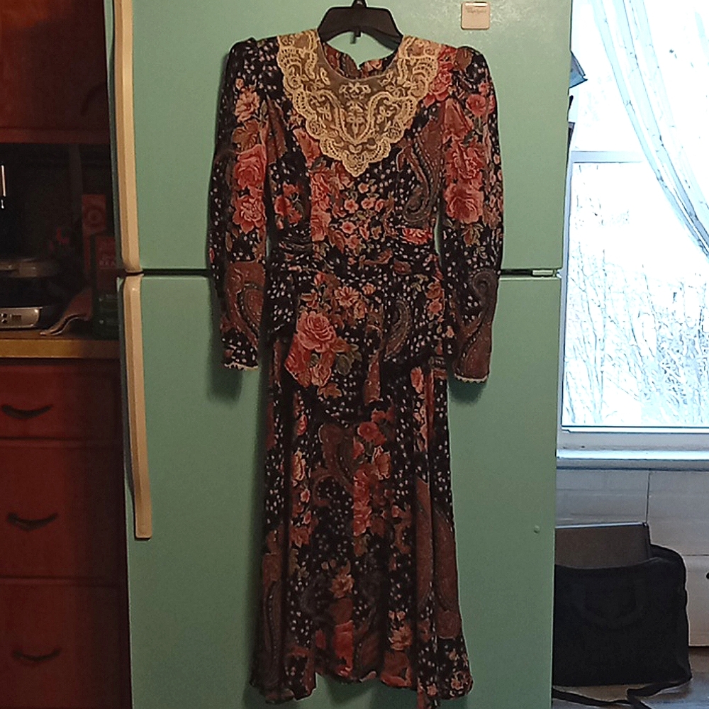 Vintage 1980's Sarah Taylor Dress